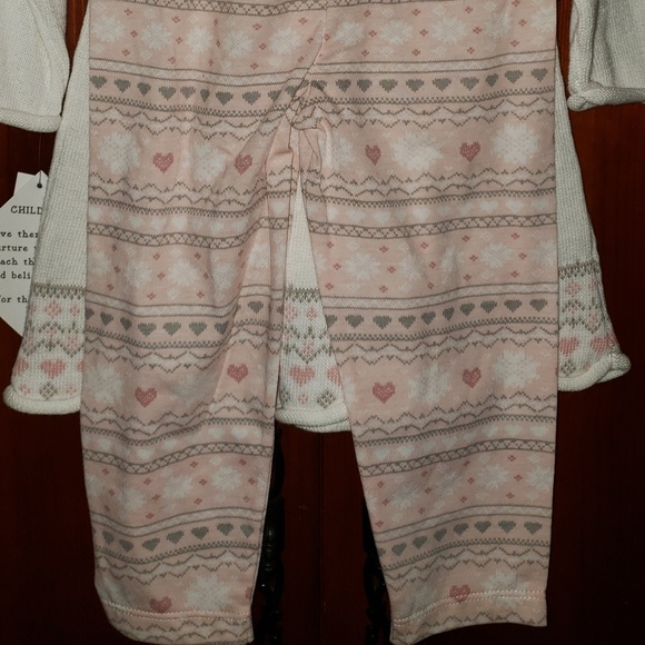 Toddler 2 piece Light Sweater & Pant set - Picture 5 of 5